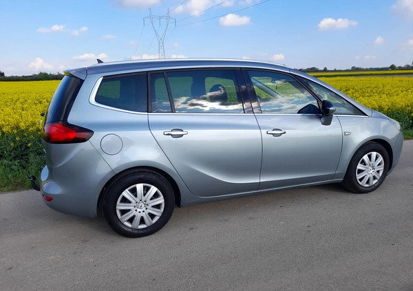 Opel Zafira cena 29900 przebieg: 207000, rok produkcji 2012 z Lublin małe 232